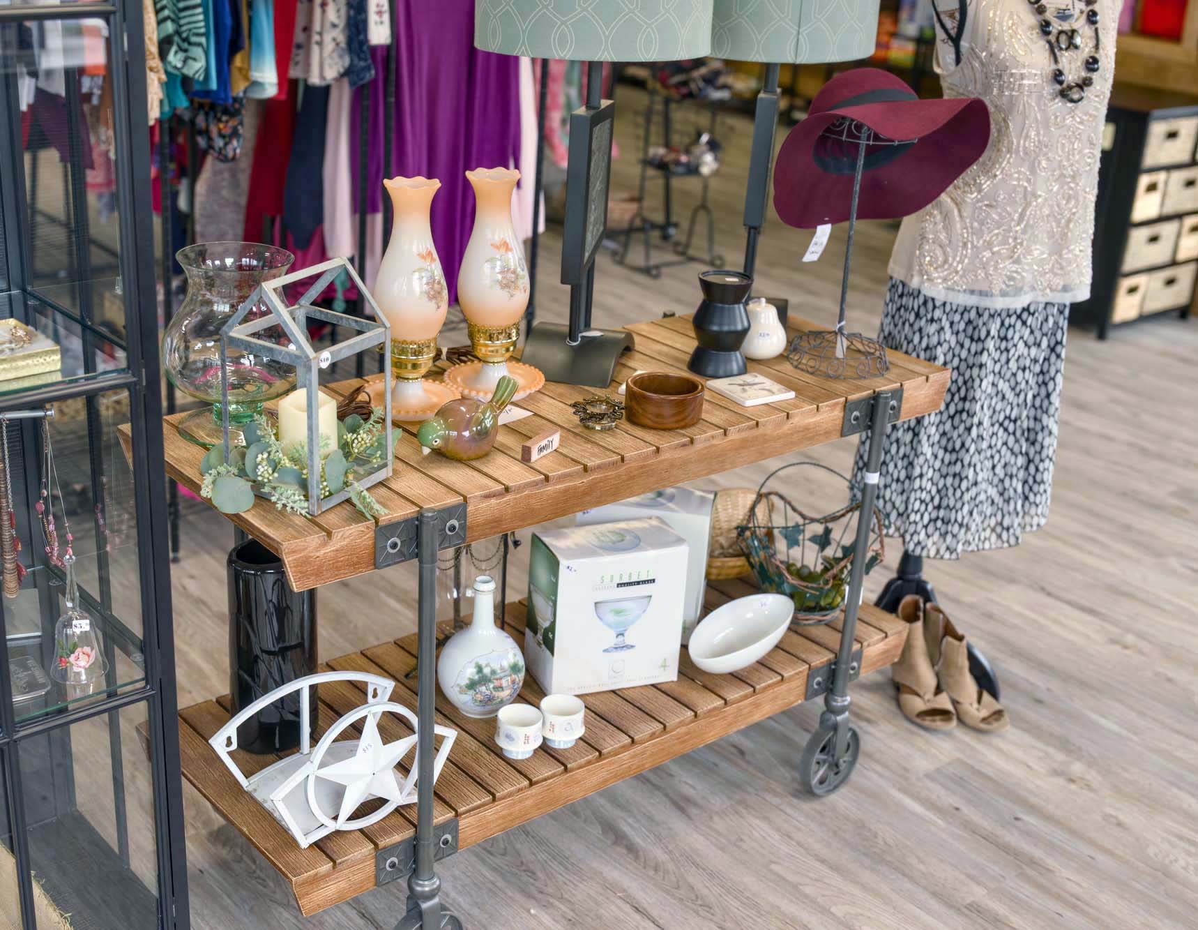 Photo of thrift store